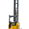 xe nâng reach truck ngồi lái