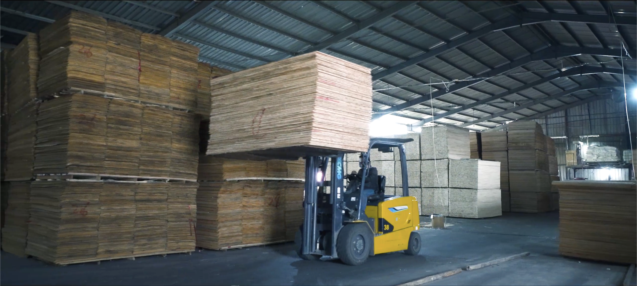 5 Lỗi Thường Gặp Khi Mua Xe Nâng Khiến Doanh Nghiệp Tốn Thêm Hàng Trăm Triệu 5 Lưu ý khi mua xe nâng
