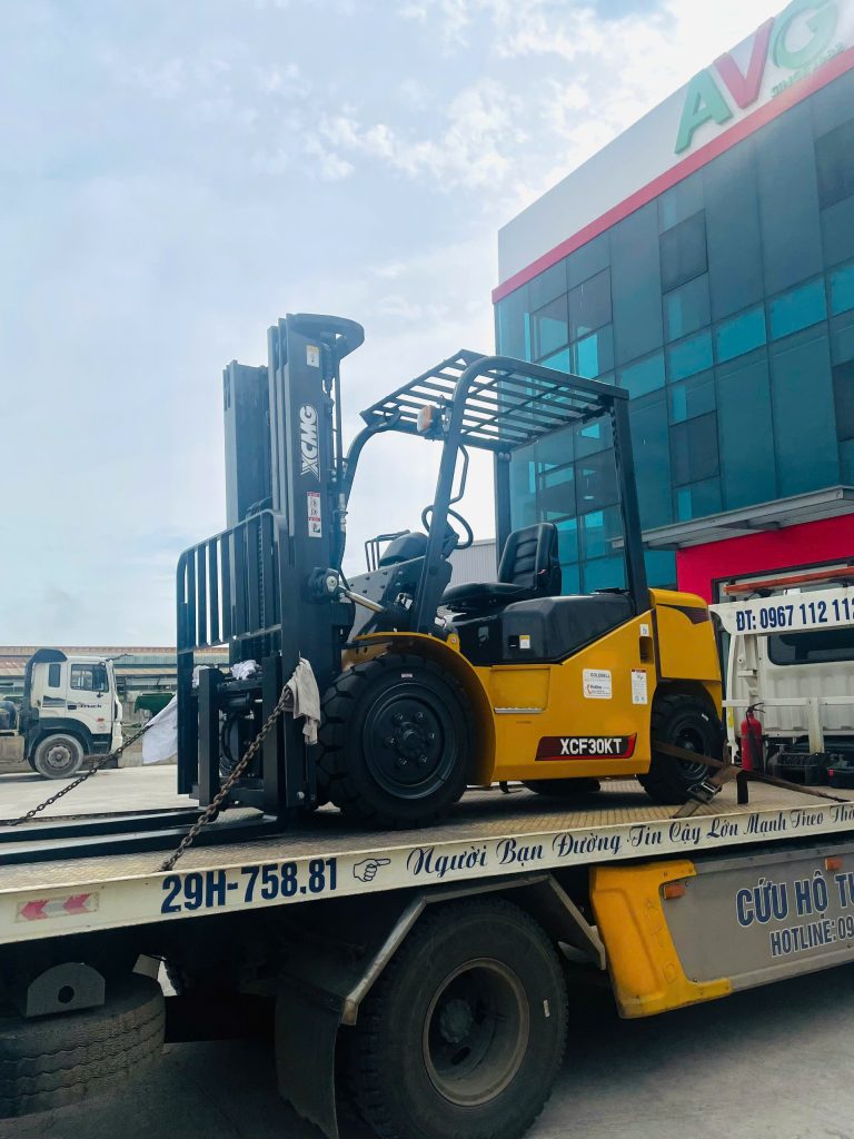 Bàn giao xe nâng XCMG tại KCN Lai Cách, Hải Phòng: Cam kết đồng hành cùng hậu mãi vượt trội 1 z7952963259940 26c23cd4a8c2a78fbf95fb7cf730827a